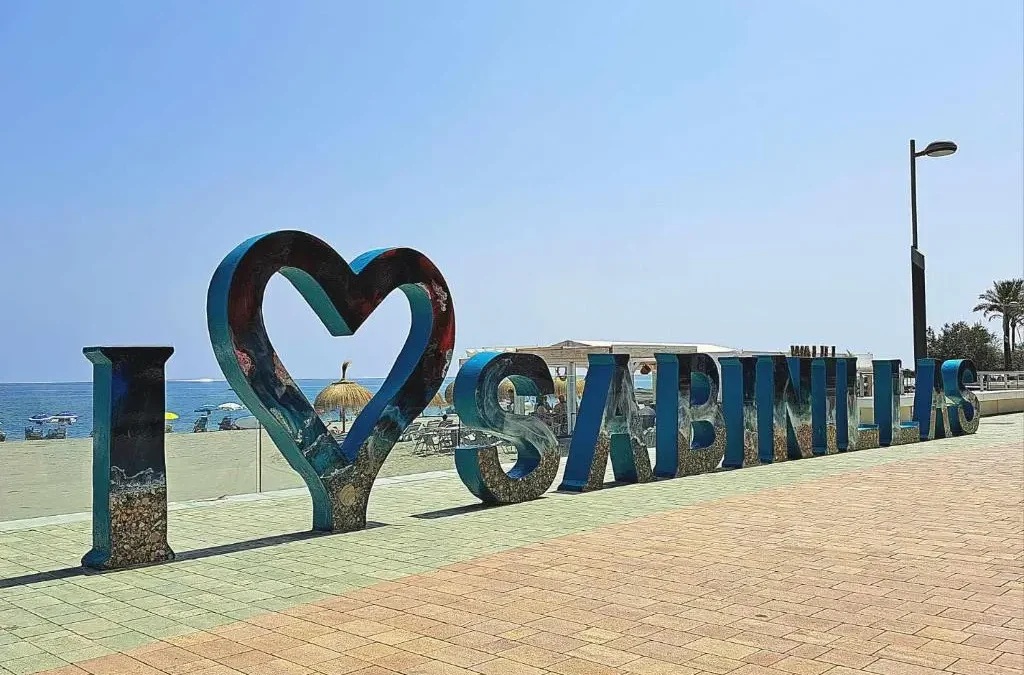 From Fishing Village to Holiday Hotspot: San Luis de Sabinillas (1980–2025)